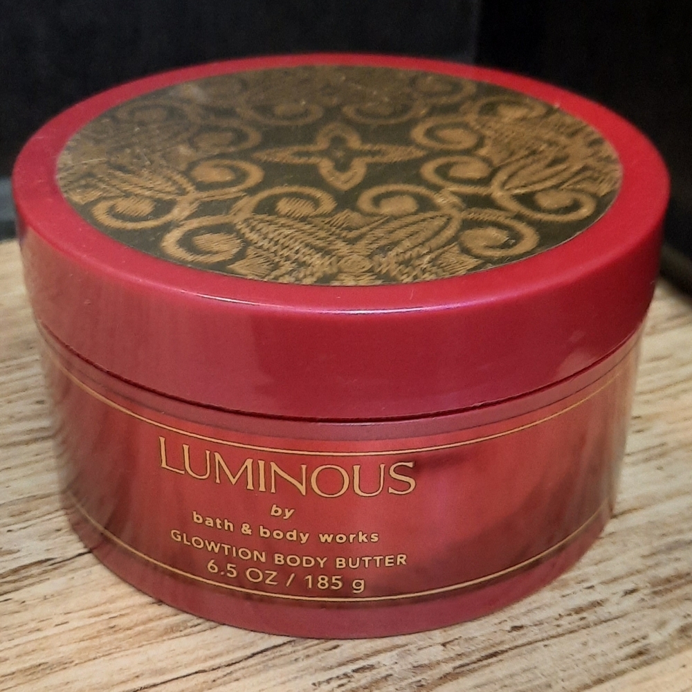 "LUMINOUS"